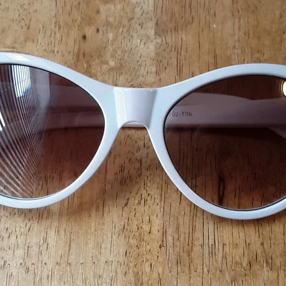 Cat Eye Sunglasses, white - Picture 2 of 6